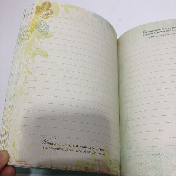 Ellie Claire Life is a Journey Travel Journal Diary w/ Bible Scriptures & Quotes - Picture 4 of 7